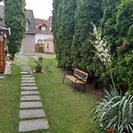 Mokka Apartman Hotell Eger