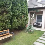 Mokka Apartman Hotell *