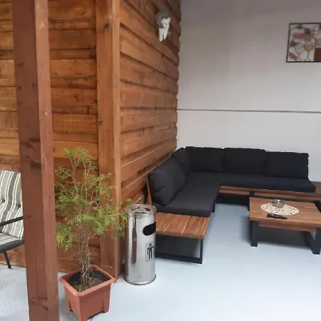 Mokka Apartman Hotel *