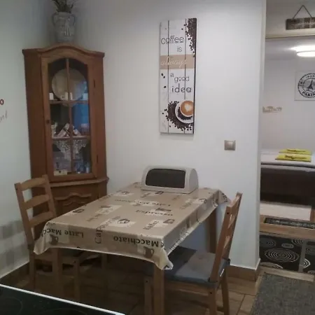 Mokka Apartman Hotel
