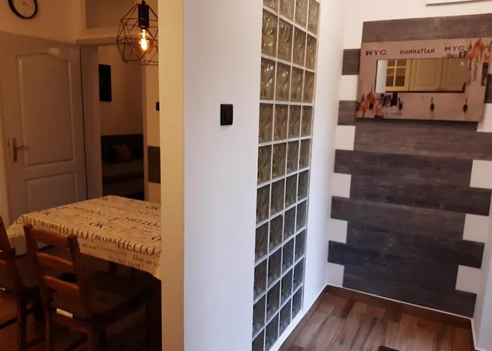 Отель Mokka Apartman *