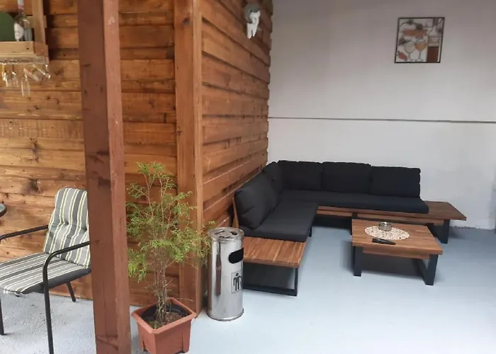 Mokka Apartman Отель *