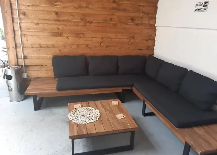 Mokka Apartman Отель