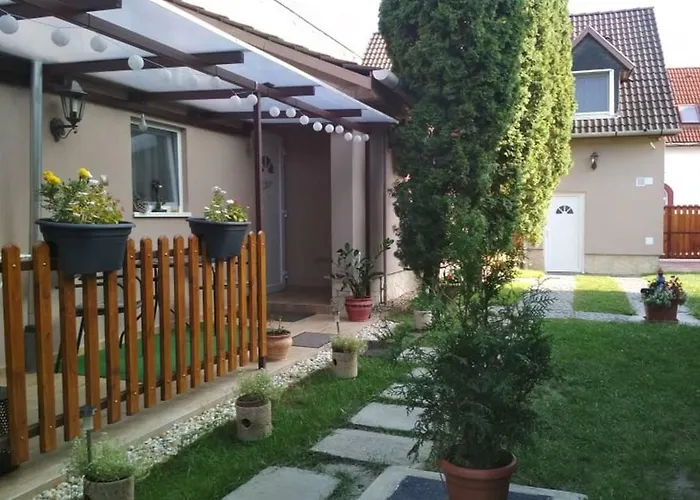 Отель Mokka Apartman